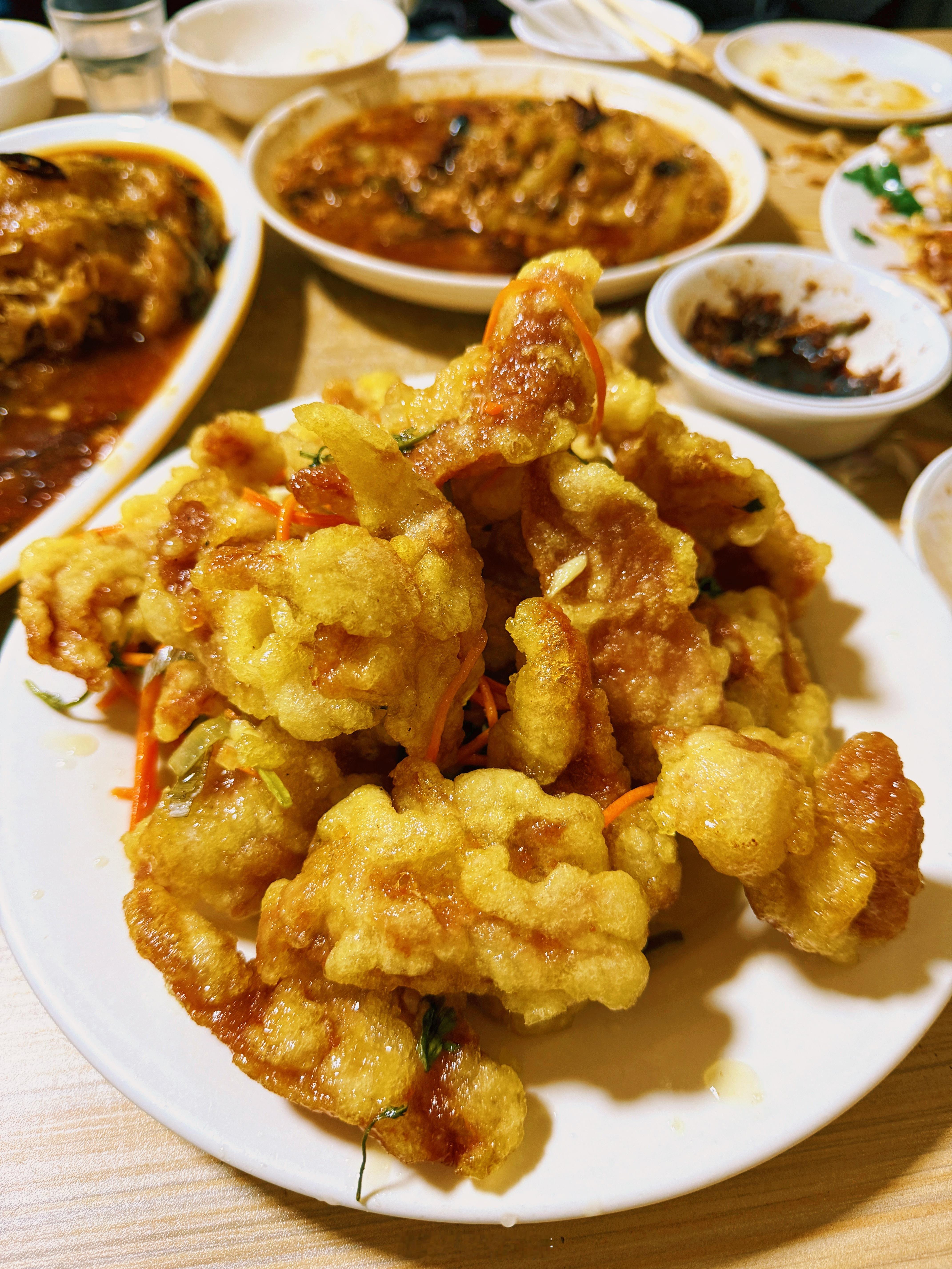 五一来东北感受北方美食五一来哈尔滨旅游的朋友已经到了吧！推荐几个哈尔滨美食：①锅