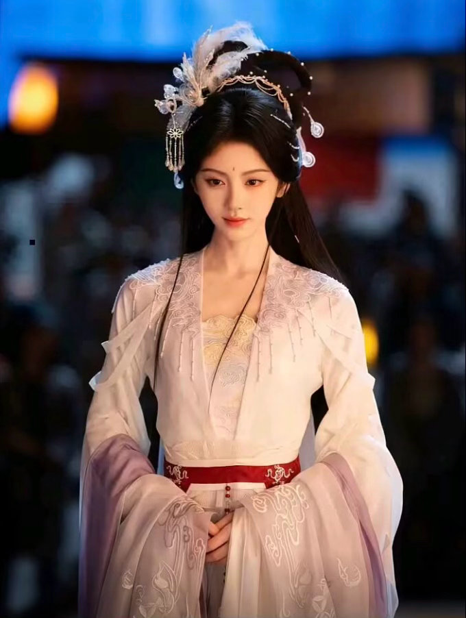 鞠婧祎姐姐好美​​​