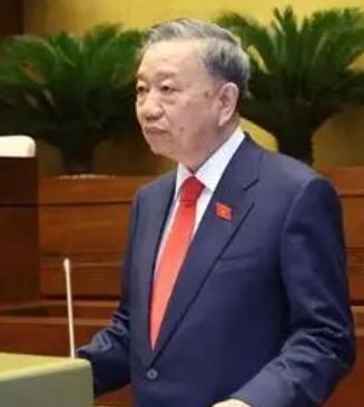 越南薪资大调整，从今年7月1日起，干部、公务员、职员及武装力量人员的基准