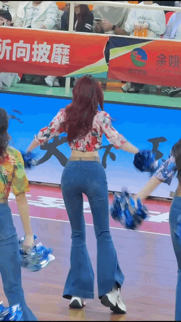 什么东西不翼而飞了[大笑]