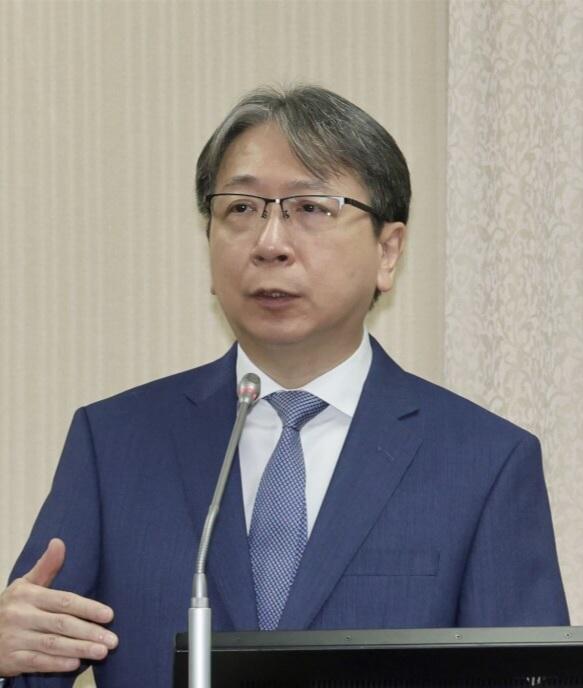 解放军下周发动“联合利剑-C”围台军演？台湾情报头子蔡明彦回应了！绿媒称，大陆2