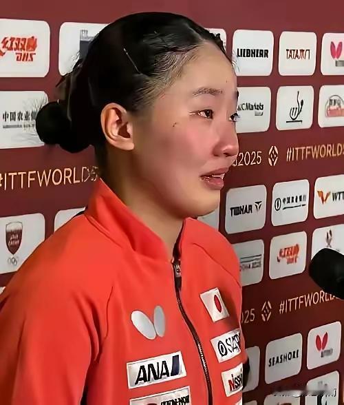 张本美和的战绩比蒯曼还差的远！张本美和出道以来，最突出的战绩就是拿了两个冠军赛冠