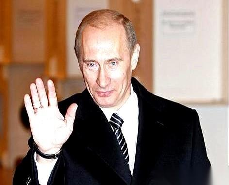 一份体检报告，就把整个西方媒体的脸都快抽肿了。“谢天谢地，一切正常”。一个7