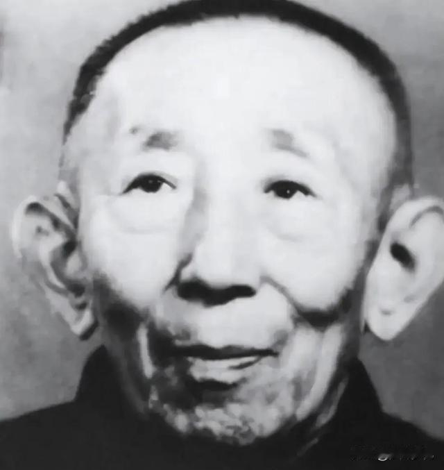 1956年毛主席身边老马夫王天相忽收县委紧急通知：中央一位大领导点名要见他，背后