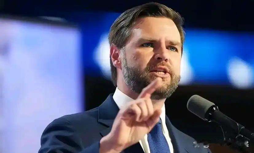 万斯终于说了句大实话！美副总统罕见反思：美国最致命的战略失误，错失关键十年，把满