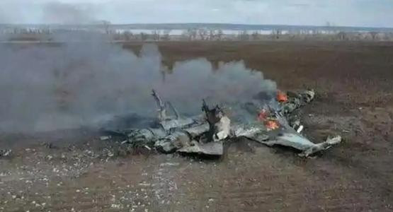 法国阵风战机号称“最牛4代半”，结果在印巴空战中一仗就被歼10C干掉了3架；而同样作为4代半战机的俄