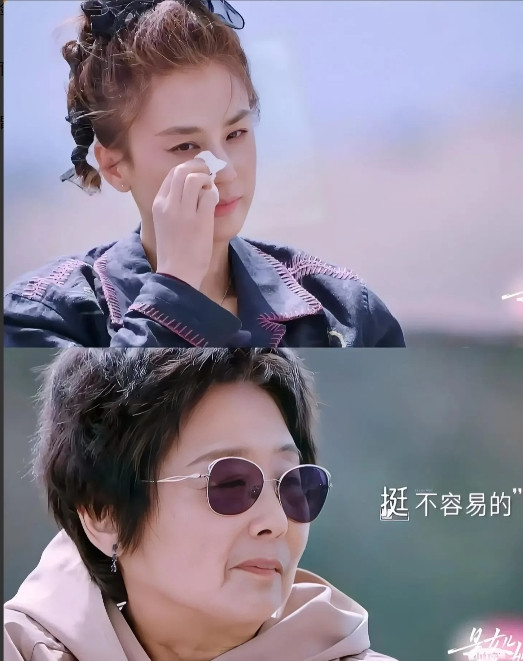 不得了，黄圣依现在终于知道她为什么不幸福了…不是因为跟杨子离婚，也不是母亲