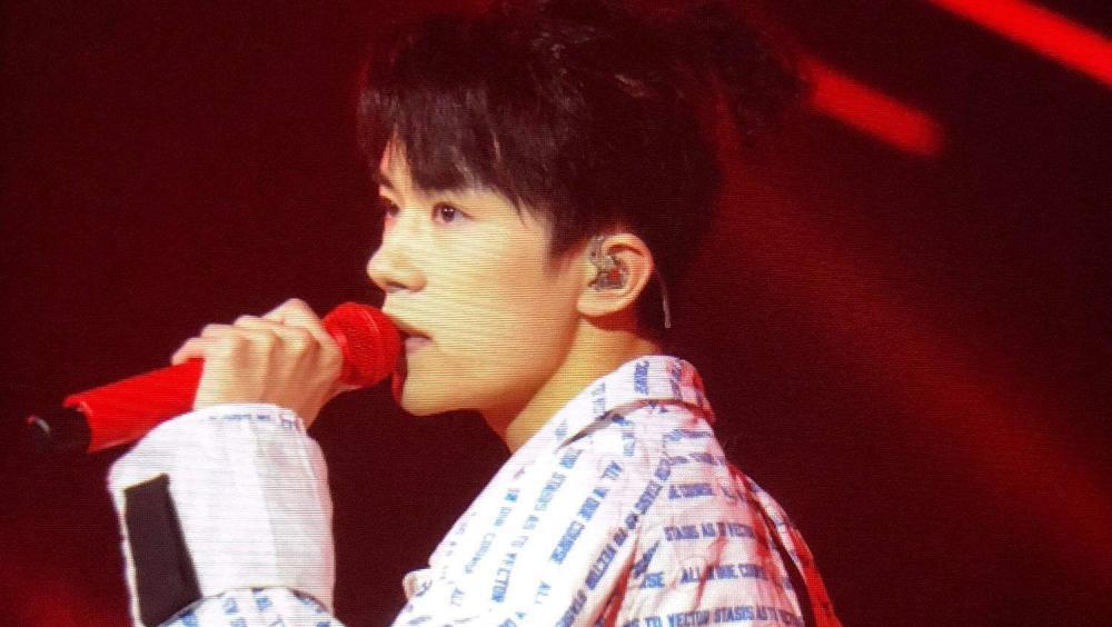 易烊千玺唱歌视频完整高清版 4211990604415989079.jpg?id=0