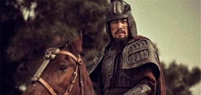 刘备一生最大的失误，三顾茅庐请来了诸葛亮，却错失了一绝世高人，如果当年刘备能够把
