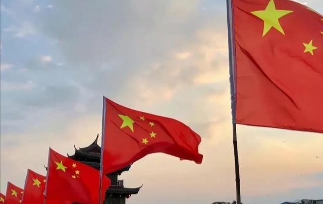 中国已经做好最坏打算了！不是派兵，不是站队，而是把粮仓、管线、中亚通道和人民币