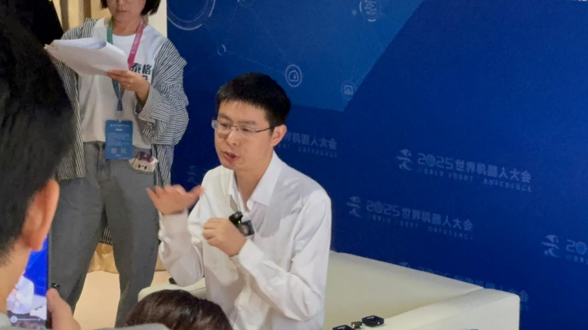 机器人降价到多少大众愿意买单不用9万9，只要3万99了，这个降价速度也是真的快