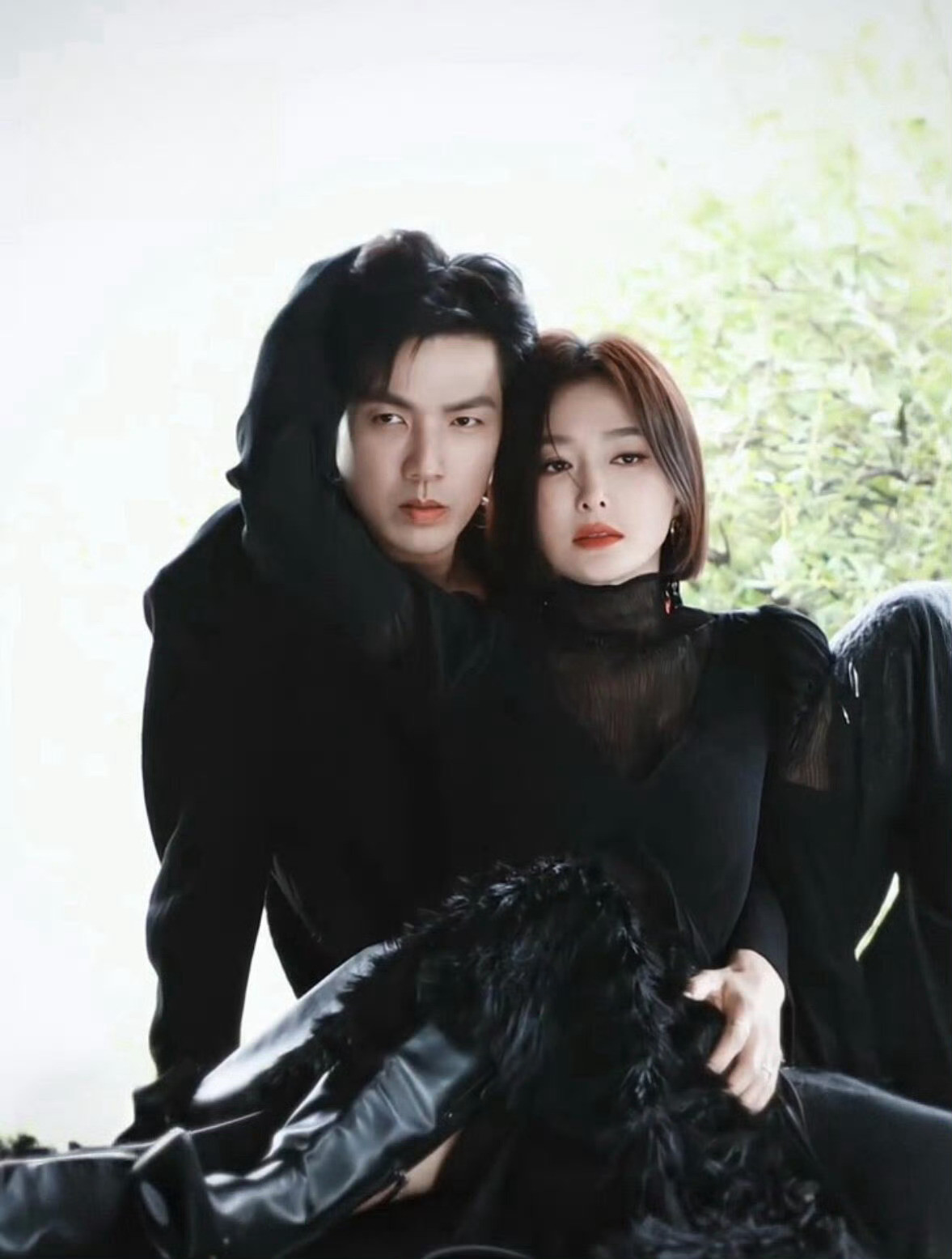 钟汉良被秦岚夸吻技红温了秦岚你快收手吧！看看我们钟汉良已经害羞成啥了，如果现场有