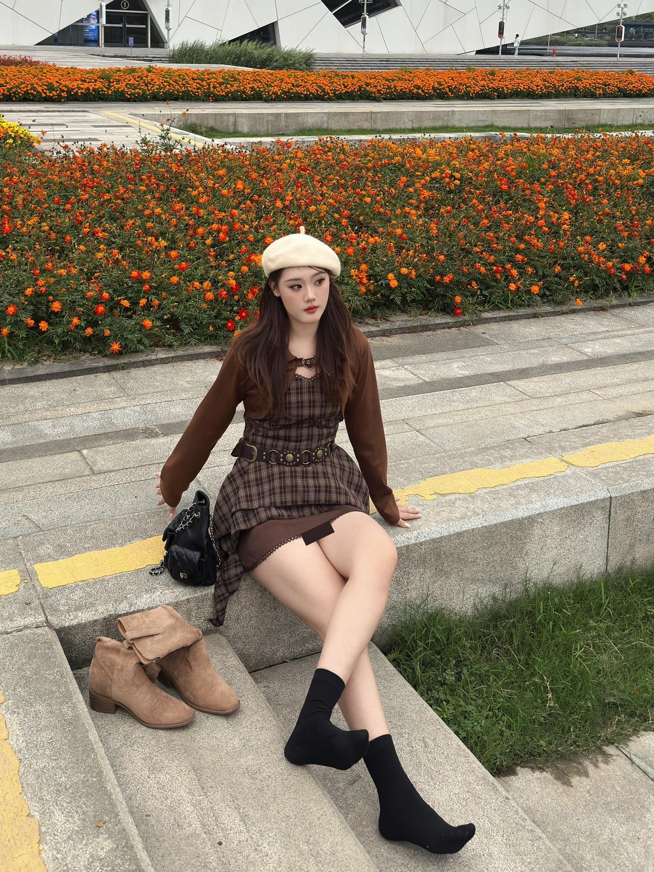 杭州没有秋天好冷哟微胖女人