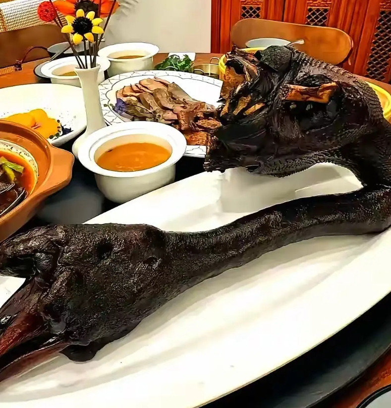 这玩意一千块！吃过的人应该不多吧！