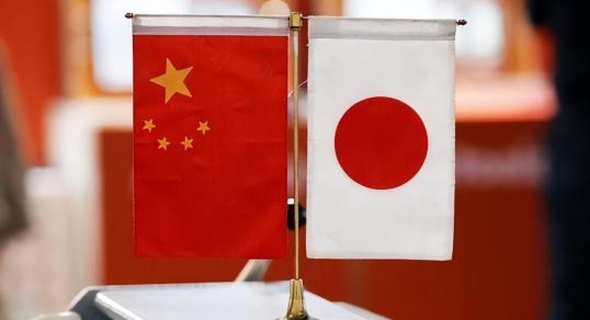 中日关系已逼近危险临界点，东海局势持续升温，战争不再只是纸上谈兵。但有一个现实问