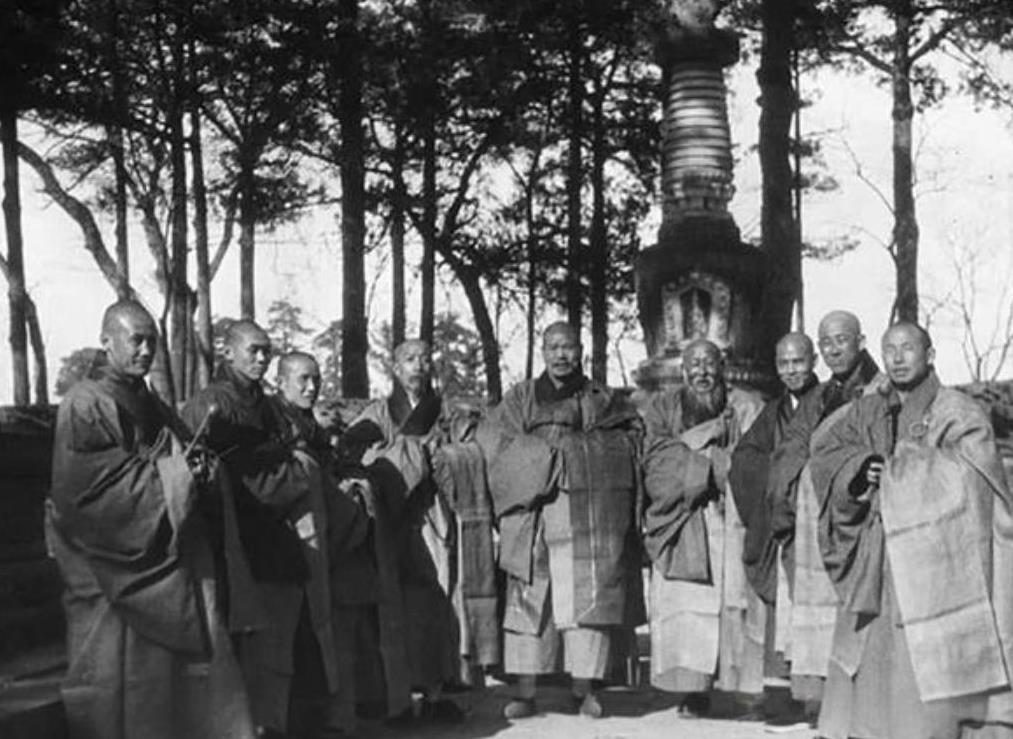 民国时期的少林寺是如何的作恶多端，建国后又如何被定为庙产地主阶级？民国年间的嵩
