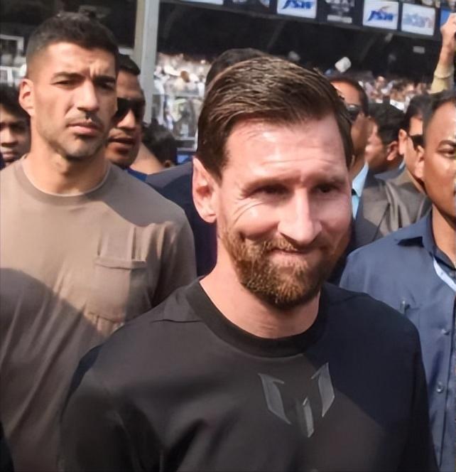 🌞印度挣钱印度花，1分别想带回家。梅西，印度行挣了几千万，但是银行账户被冻