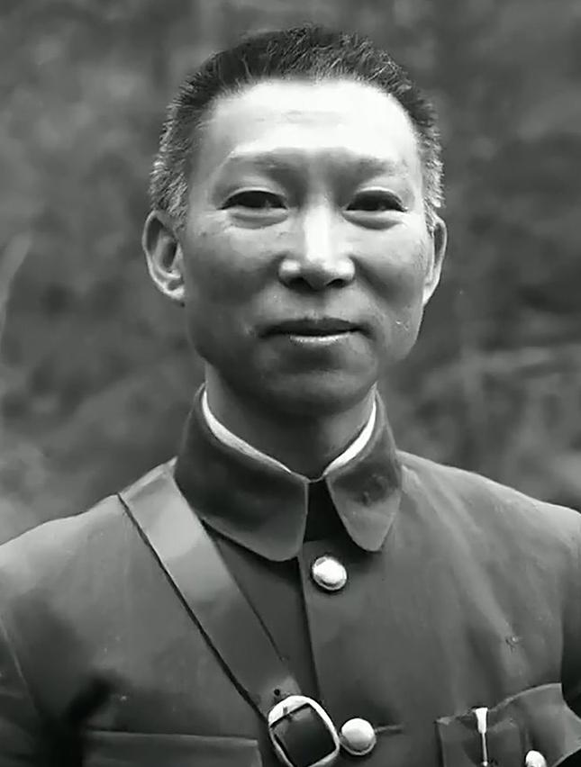 国军抗日将领中，薛岳与王耀武是独一档存在，两位军事才能与抗战实绩都是他人难望项背