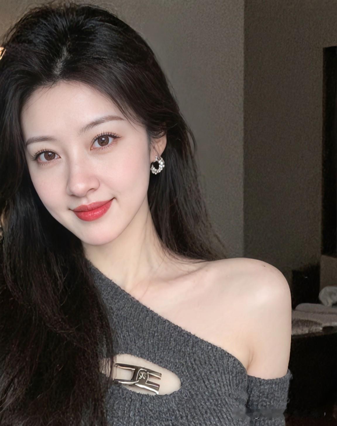 别羡慕别人的云淡风轻，你不知道那份从容背后藏着多少个咬牙硬扛的夜晚。所谓