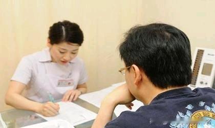 同事今天跟我聊起体检，说了一句让我愣住的话：“别去体检了，直接办住院，什么都