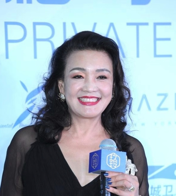张兰这个女人到底有多“狠”不查不知道，一查吓一跳大S珠宝被拿走一事，张兰