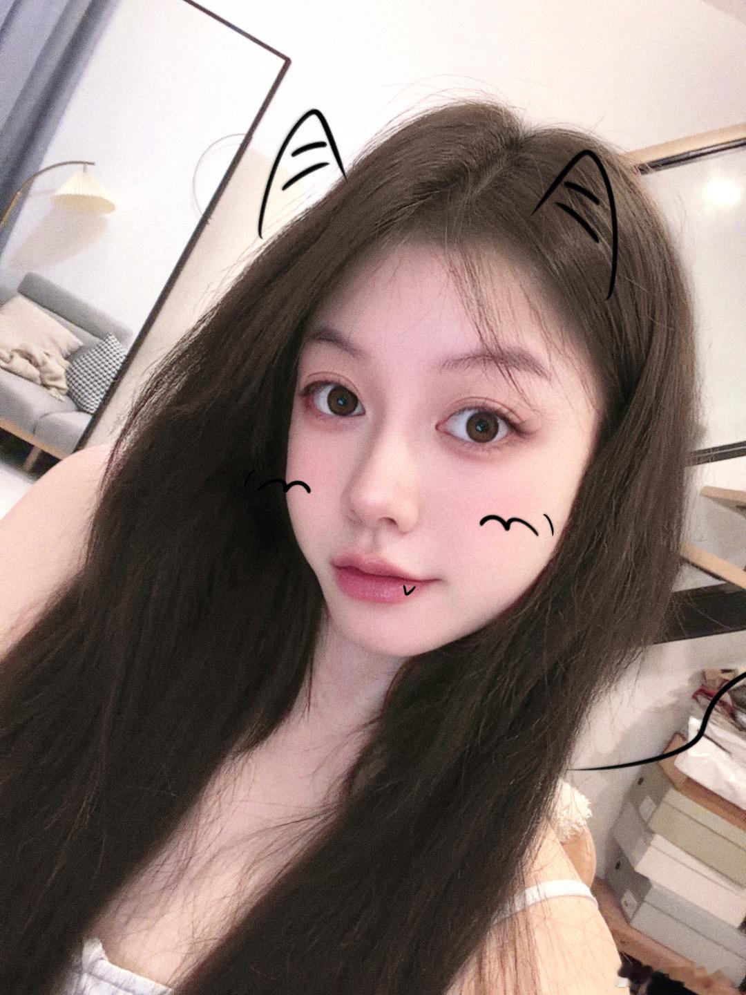 这个点睡醒了那就祝你们平安夜快乐叭~