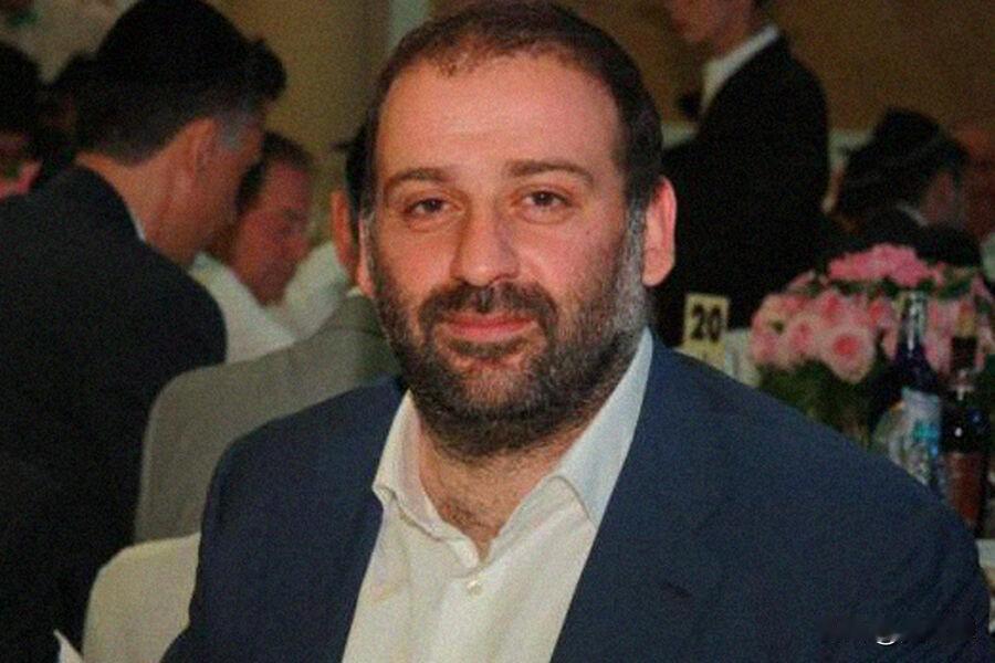 【腐败丑闻下的出访：泽连斯基被哪些国家拒绝】据消息人士透露，泽连斯基本想效仿