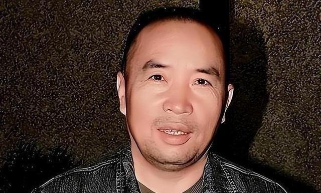 1999年，专案组抓捕赖昌星，没想到有人做内鬼通知赖昌星逃到加拿大，经排查内