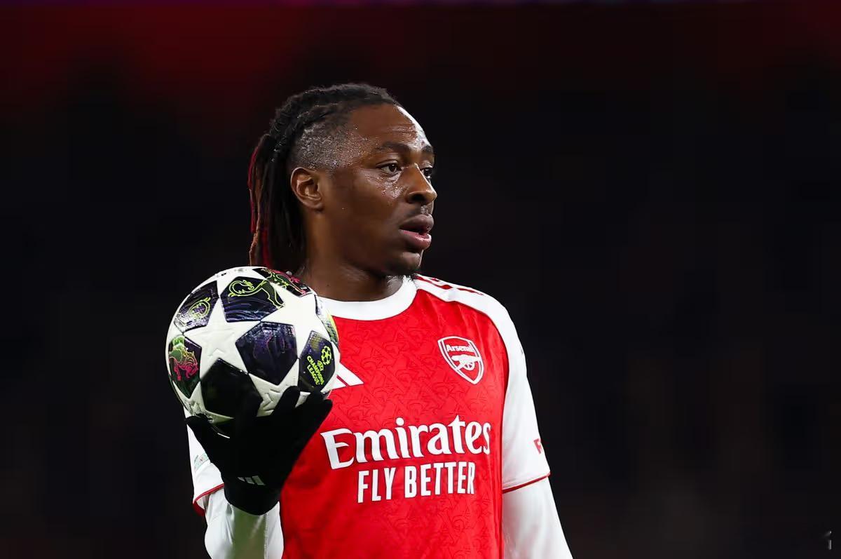 阿森纳vs伯恩茅斯阿森纳昨天的训练，萨卡、廷伯、卡拉菲奥里、厄德高、因卡皮耶缺