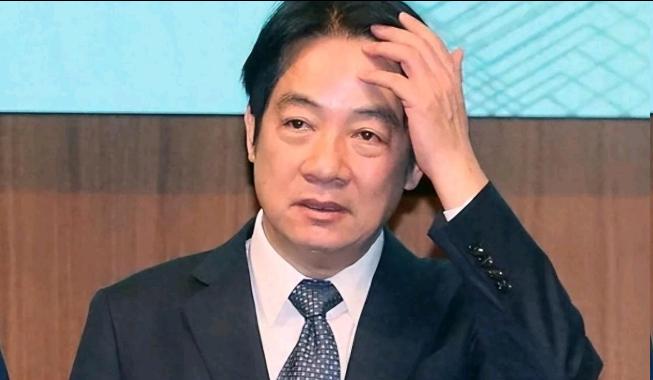 民进党怪不得对日本忍气吞声，除了自身的懦弱无能之外，恐怕还有另外一个算盘。事