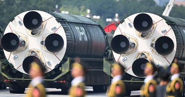 中国东风-5C是目前全世界唯一重型洲际导弹，没有之一，甩俄罗斯三条街！东风-