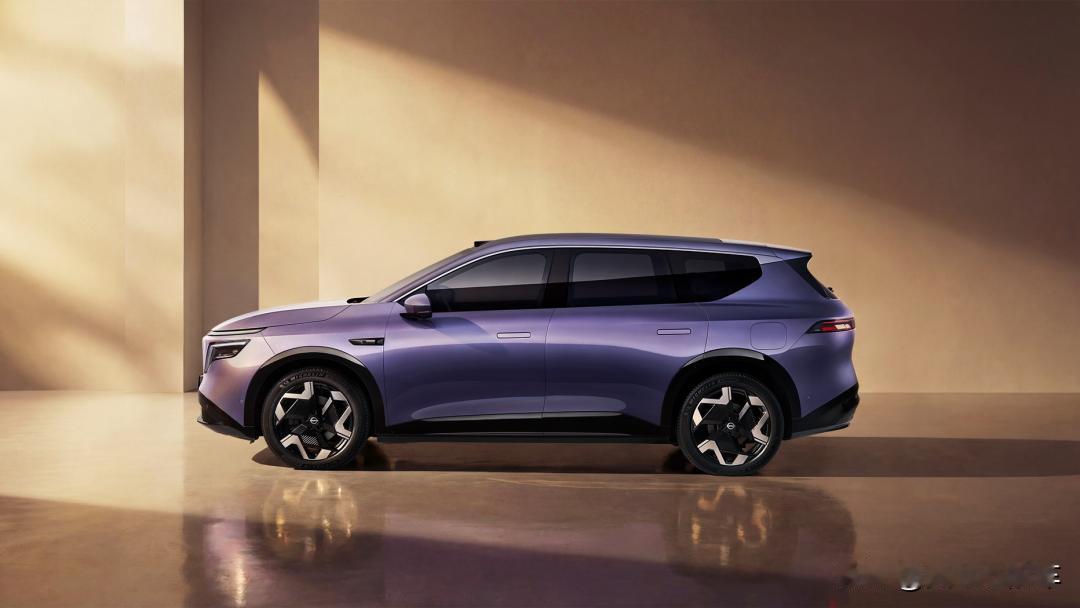 李想这回是真急了！4月11号下午，理想汽车CEO李想在朋友圈连发两条，措辞之激