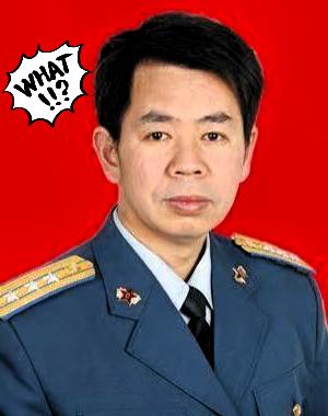 真是给我整笑了，看这两天网上骂戴旭的声音，穿军装的不研究怎么干仗，难不成