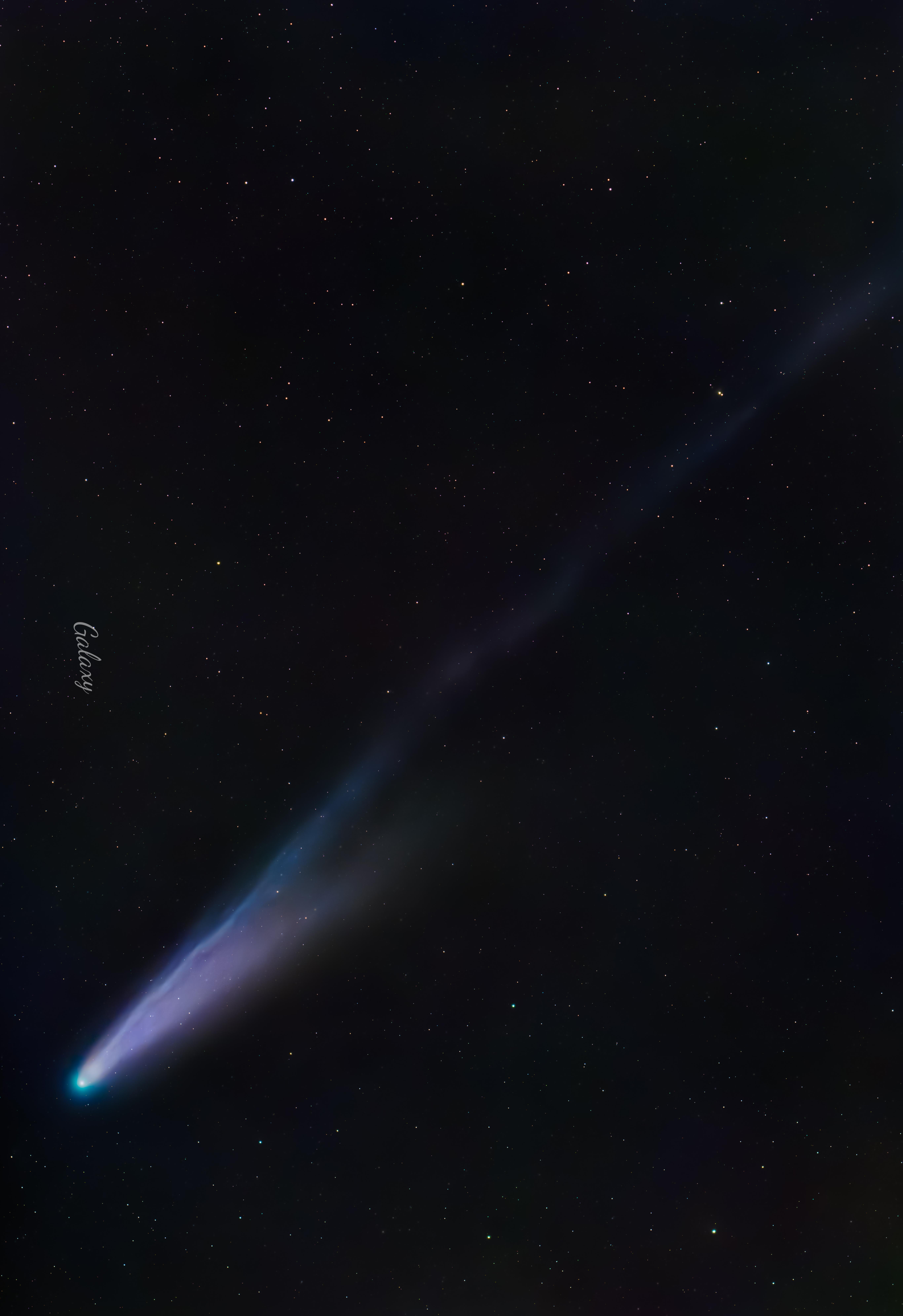 “上次你来时，人间正盛唐”☄️。恭喜莱蒙彗星于11月8日飞越近地点，目...