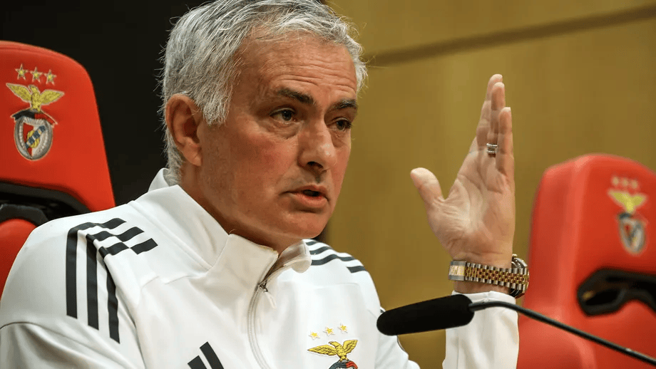 穆帅: 很清楚自己为何从曼联下课;阿莫林愿不愿意说去问他