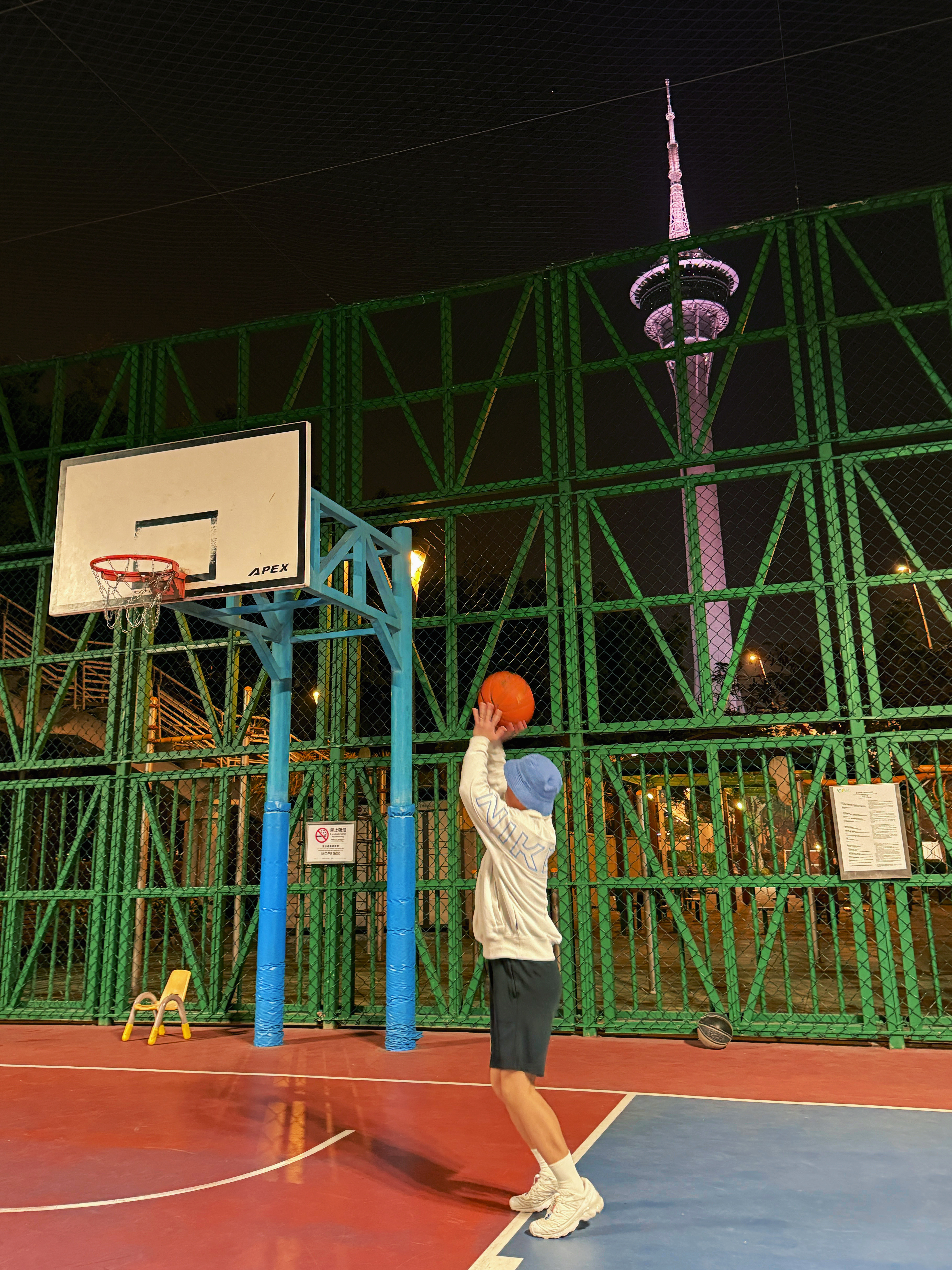 突然庆幸自己在旅游，没有那么仔细的看比赛不然真的太糟心了澳门·澳门旅游塔