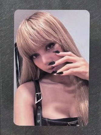 好想埋在李霞胸前一直哭让她安慰我