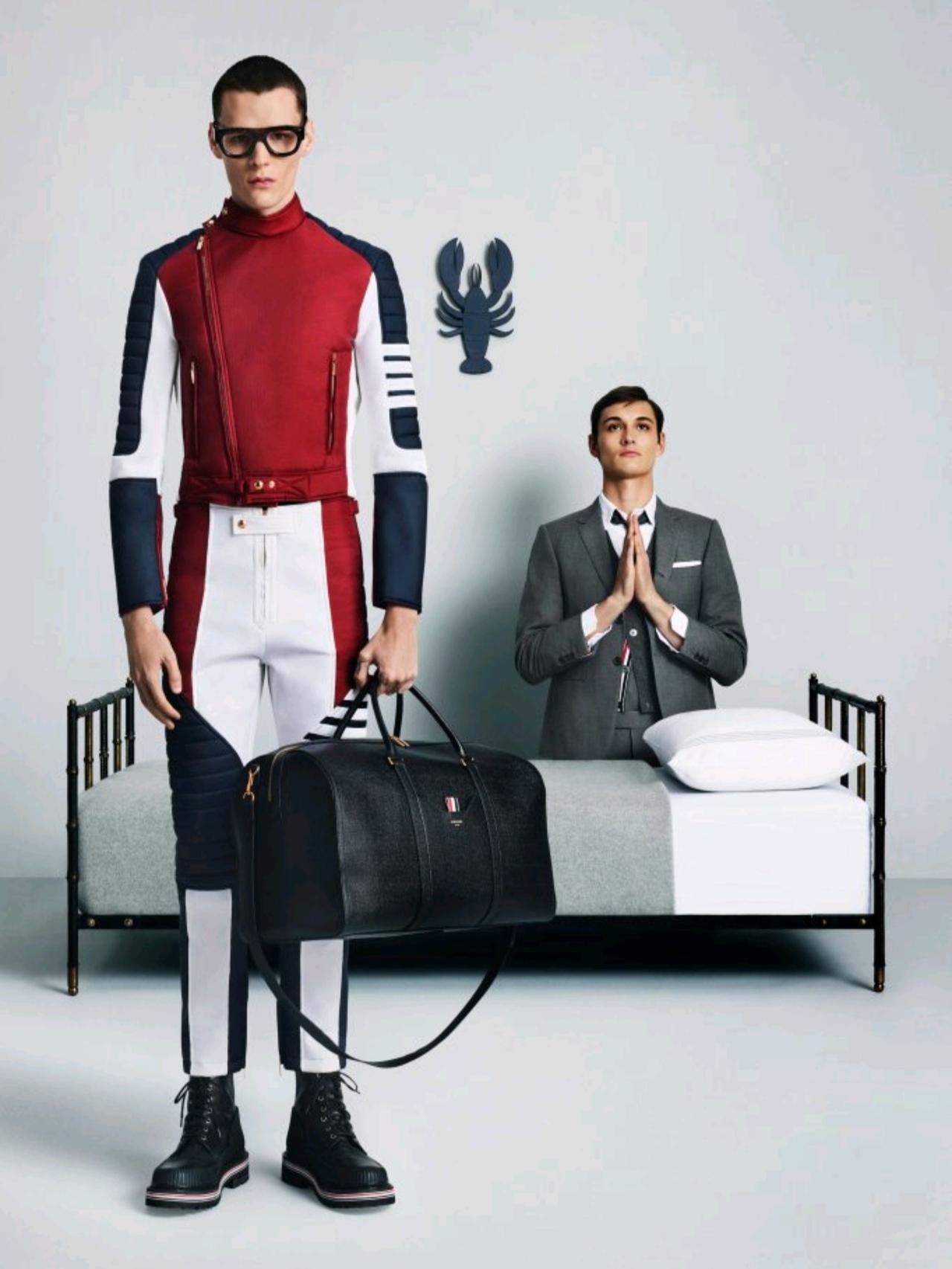ThomBrowne2026秋冬男装系列延续品牌标志性的灰色美学，将不同深浅