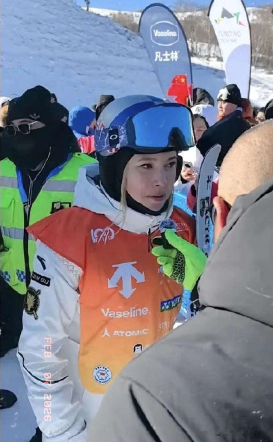 不出意外，意外还是来了，22岁中国奥运冠军谷爱凌，在米兰冬奥会自由式滑雪