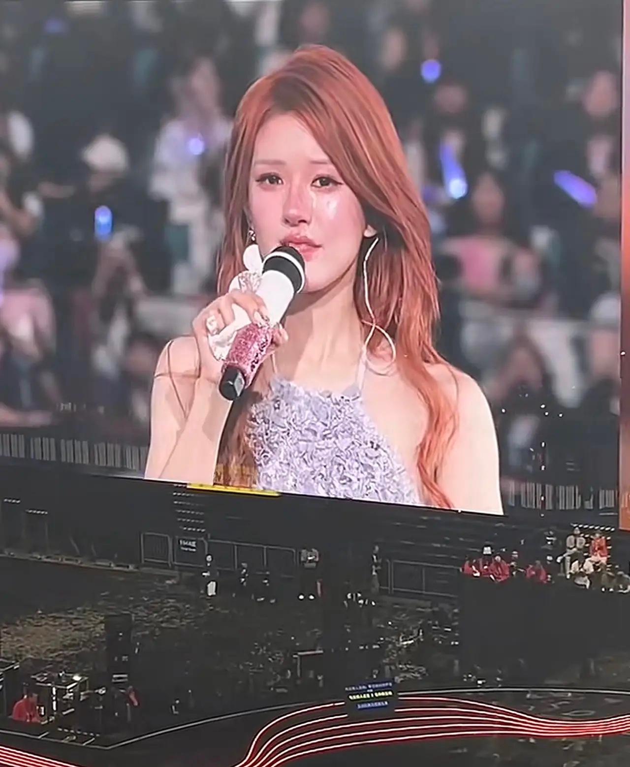 赵露思，必有高人指点，生日见面会全免费，这是明星当中唯一一个这么做的；5000张