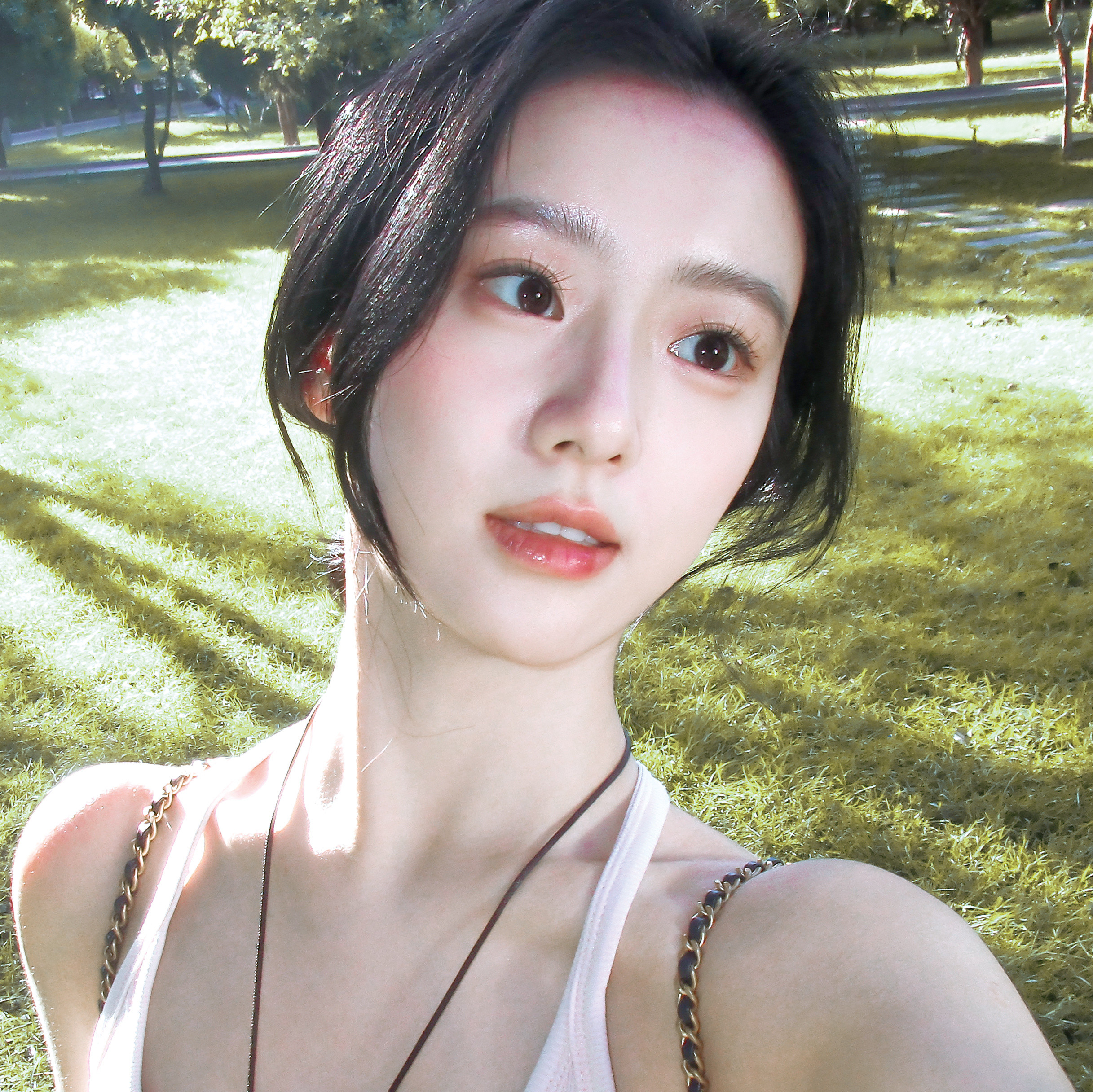 青草地包上恩​​​