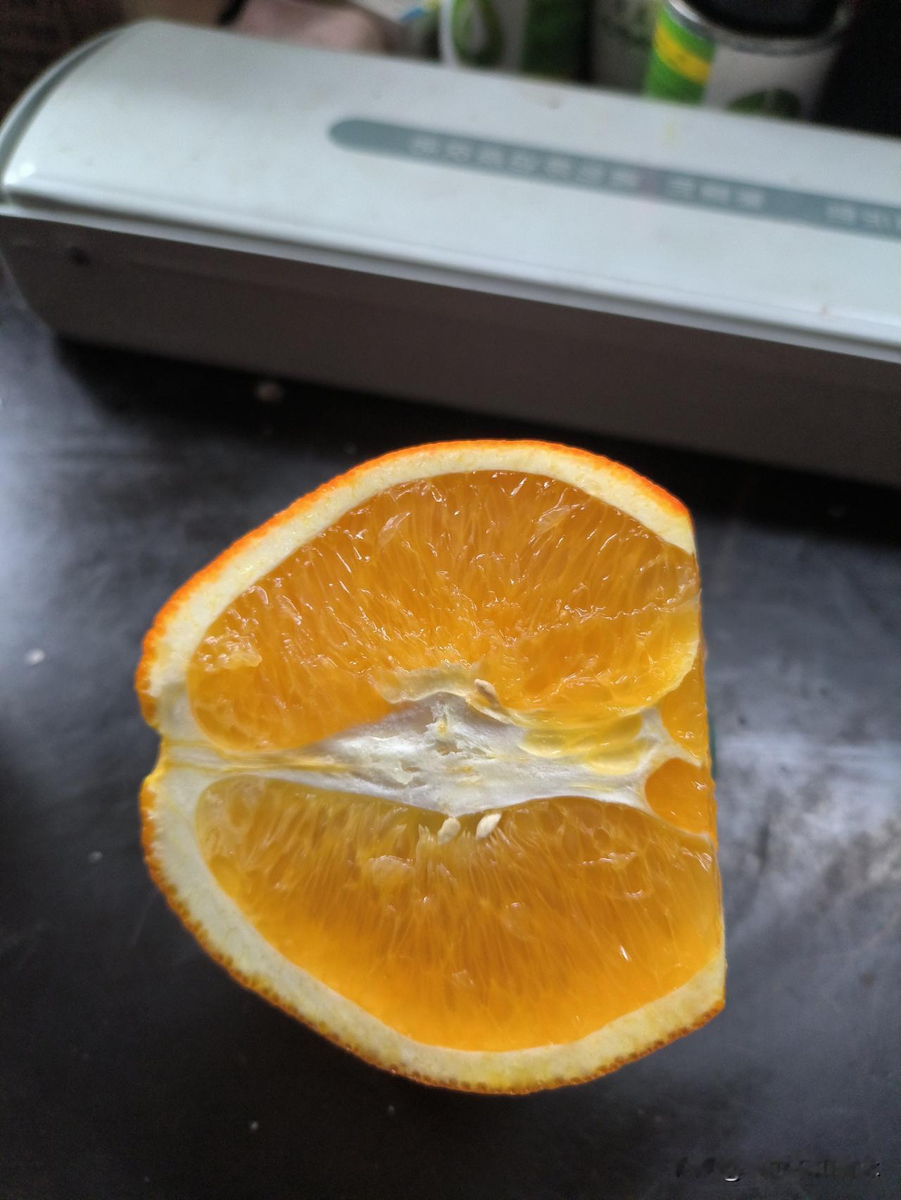 娶有和前男友同居史的女人，算不算二婚呢？从法律层面看，不算二婚。毕竟她未曾登记