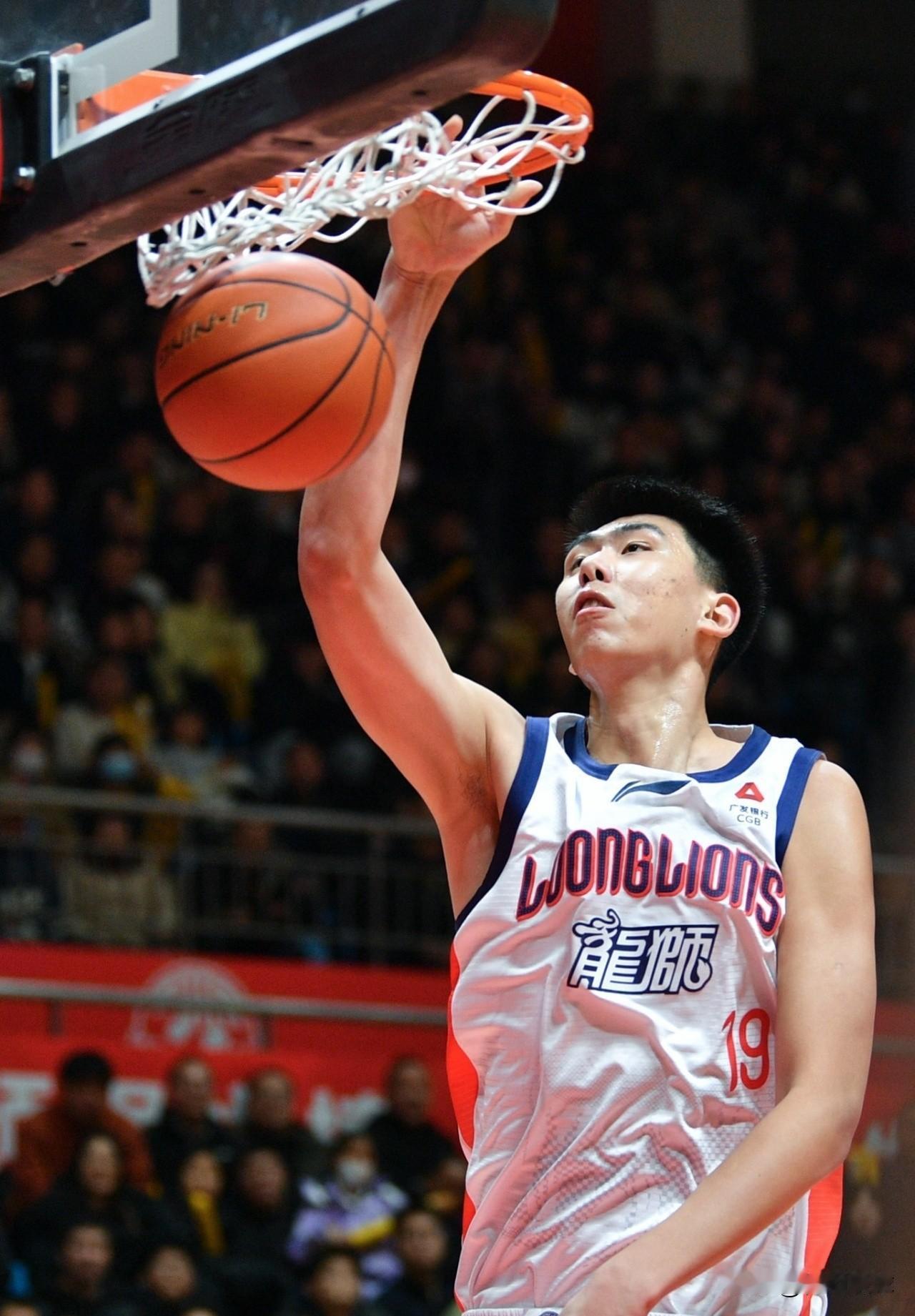 CBA常规赛第11轮单场五项数据最高者分别是：得分王：福建的布里斯科！在福建