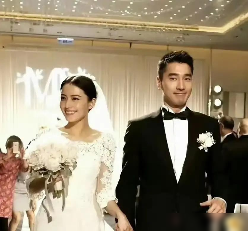 赵又廷公开吐槽女儿：可惜了高圆圆神仙颜值！赵又廷说女儿五官全复刻了自己，连高圆圆都补刀，说女儿就是扎
