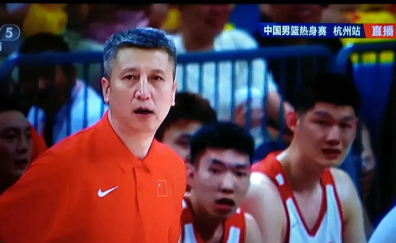 看了昨天晚上中国男篮对委内瑞拉队的第二场热身赛，总感觉中国男篮亚洲杯夺冠的可能性