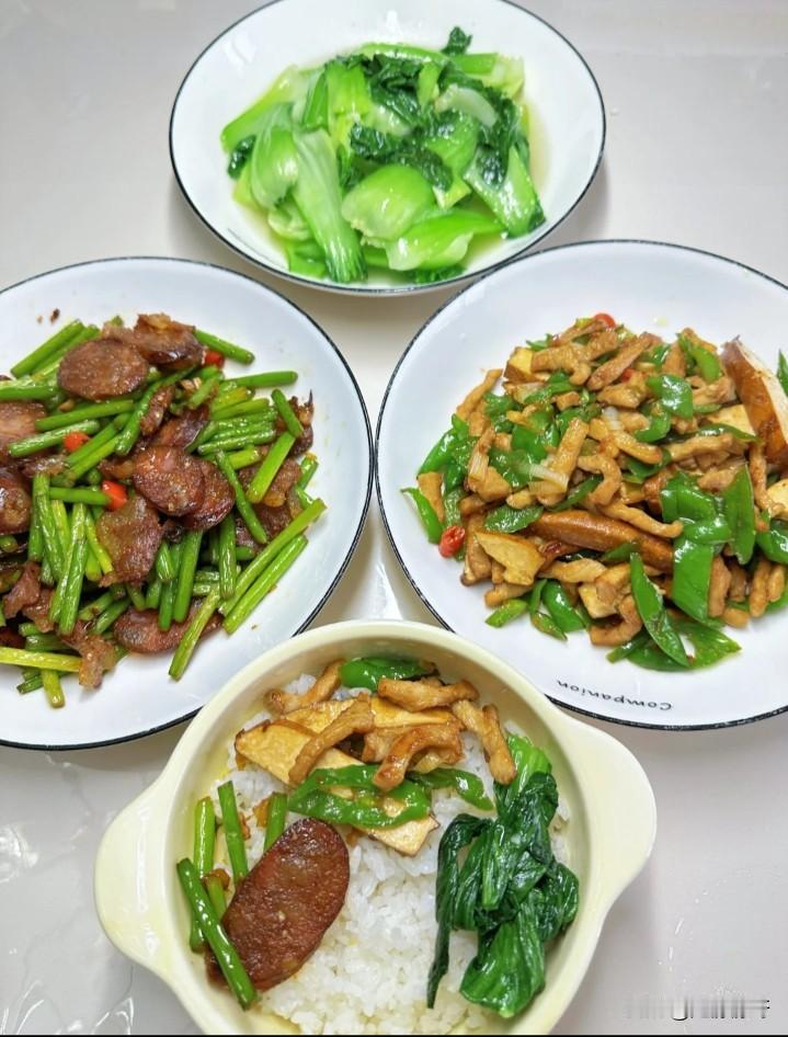 老公说我们家的午餐，超过大多数家庭，让我发到网上问问，是不是这样？