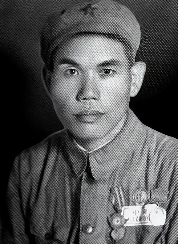 1955年，四野资深旅长王化一，得知授少校军衔，转身对组织干事，苦笑道：“太丢脸