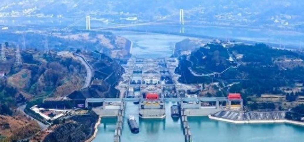 三峡大坝“账本”曝光：运行了20余年，2500亿投入如今回本了吗？三峡大坝的25