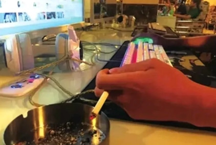 “抽根烟毁一辈子？”福建，一男子考上事业编，岂料，政审时被发现有违法记录，竟是半