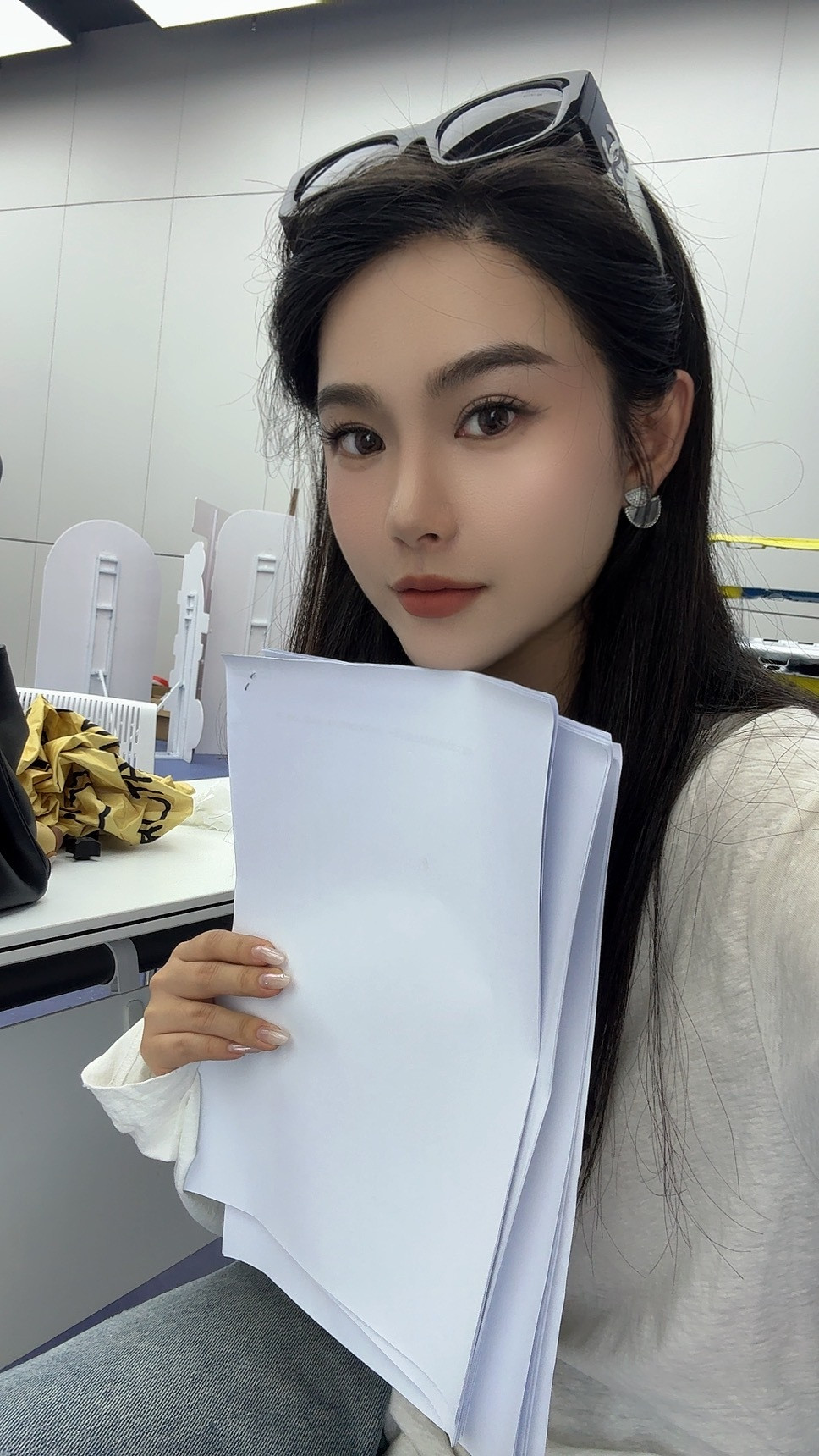 定位吉利大厦！直播彩排中​​​